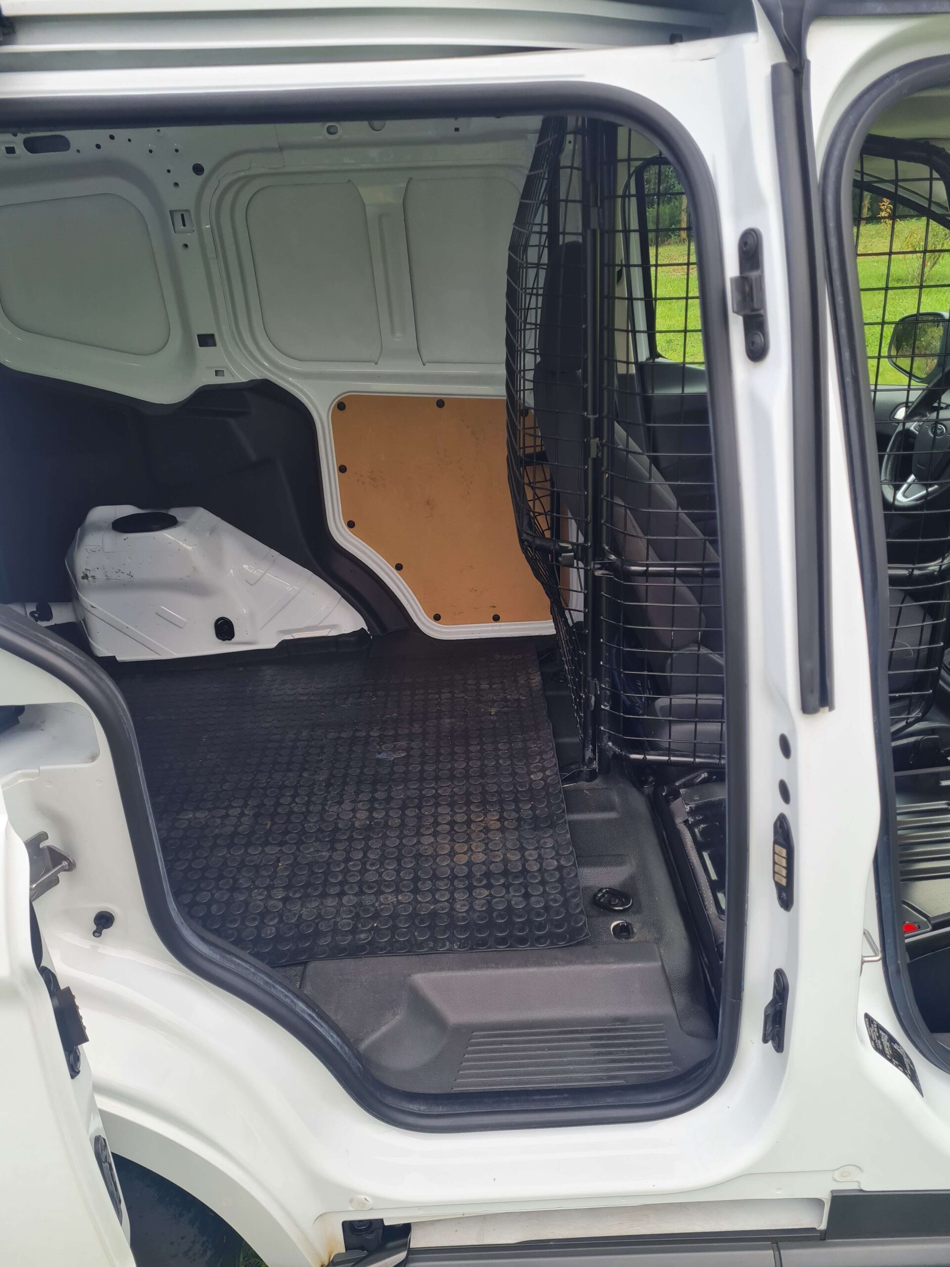 Ford Transit Courier