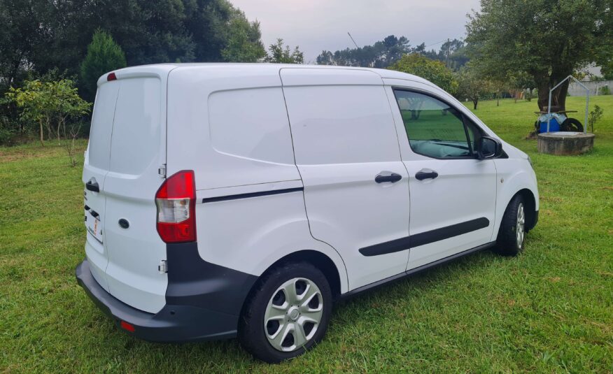 Ford Transit Courier