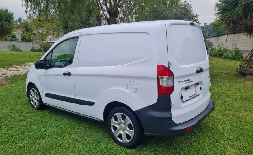 Ford Transit Courier