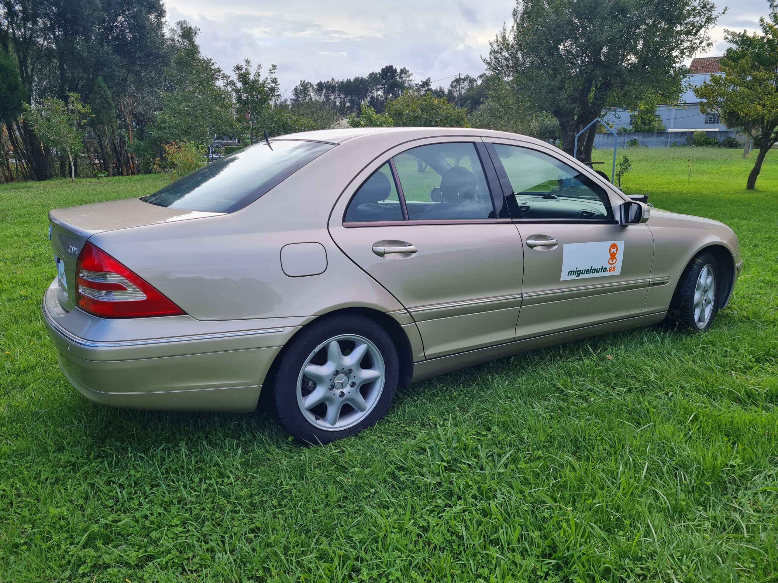 MERCEDES BENZ